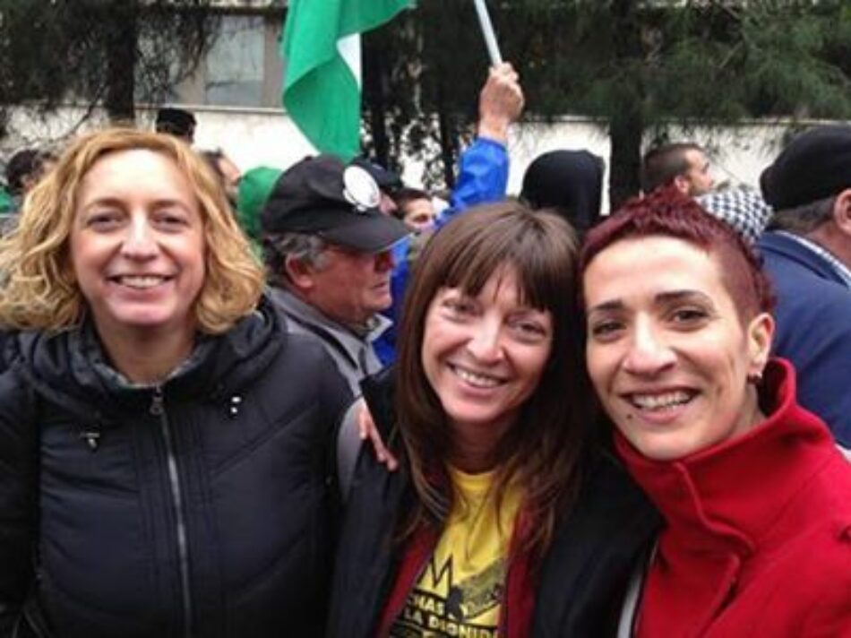 IU reclama la absolución de Raquel Tenías, que será juzgada por supuestos delitos de desórdenes públicos y atentado a la autoridad tras las Marchas de la Dignidad del 22M