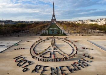 Greenpeace aplaude la entrada en vigor del Acuerdo de París y destaca que supone el fin de la era de los combustibles fósiles