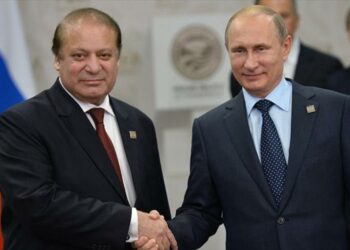 Paquistán se acerca a Rusia y disminuye lazos militares con EEUU
