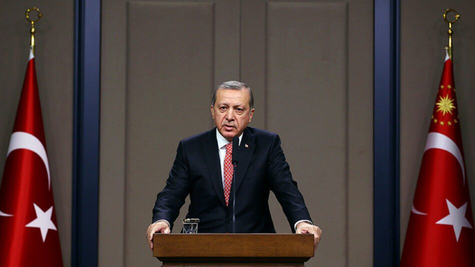 Erdogan declara que el Ejército turco entró en Siria para derrocar a Assad