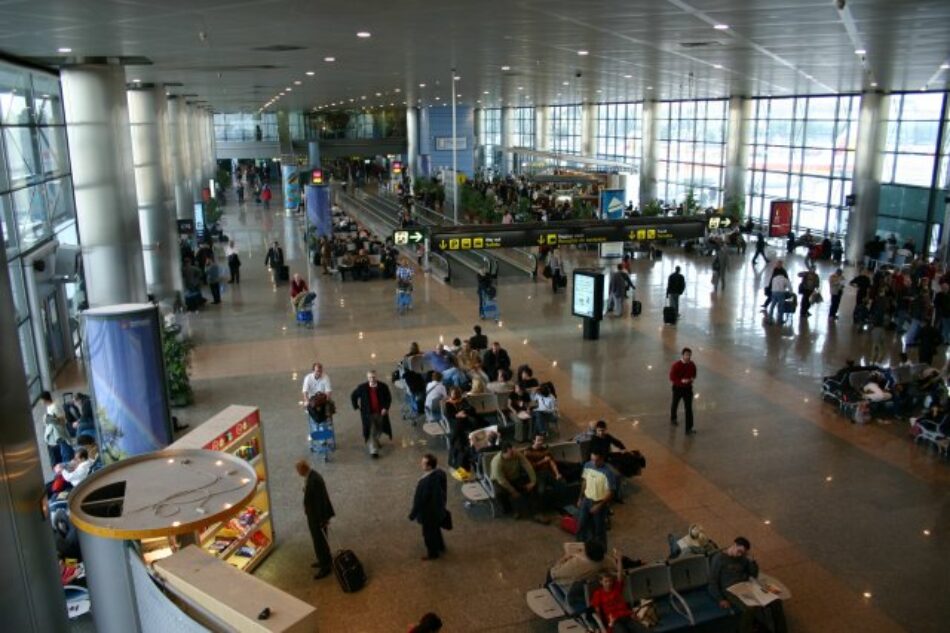Rajoy dispuesto a perder el control público de los aeropuertos de Aena