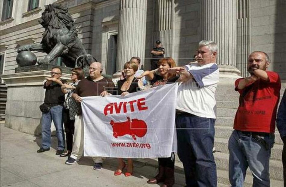 Vallina (IU) exige al PP un compromiso claro con las víctimas de la Talidomida en el Estado español