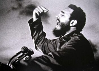 A Fidel: En honor a su firmeza infinita