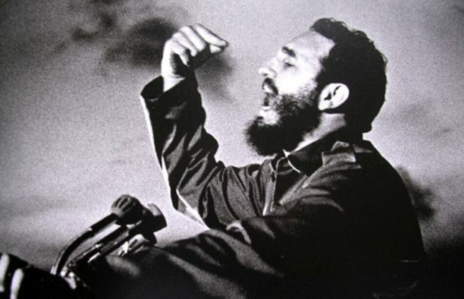 A Fidel: En honor a su firmeza infinita