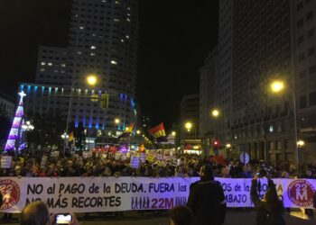 Miles de personas han vuelto a manifestarse este 3-D, convocadas por las Marchas de la Dignidad