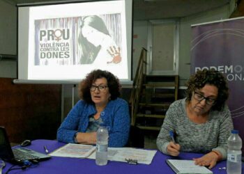 L’activista de Badalona, Estela Fernández, dins del Grup Promotor del projecte “Un país en Comú”