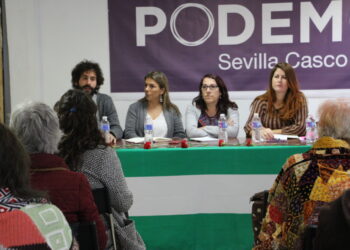 Participa y Podemos inauguran su tercer centro social, La Verde Morá, situada en la zona norte del casco histórico