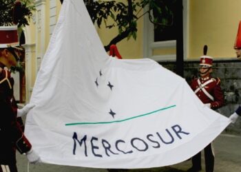 Argentina convoca reunión ilegal del Mercosur la próxima semana