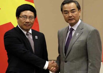 Pactan China y Vietnam ahondar cooperación de beneficio mutuo