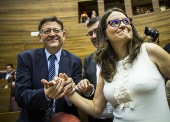 Podemos, Compromís y PSOE pactan rebajar el IRPF a 1,5 millones de valencianos y subírselo a los 60.000 más ricos