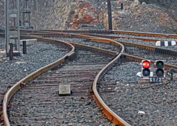 IU alerta de que el nuevo paquete ferroviario de la UE supone la “privatización total del sector”
