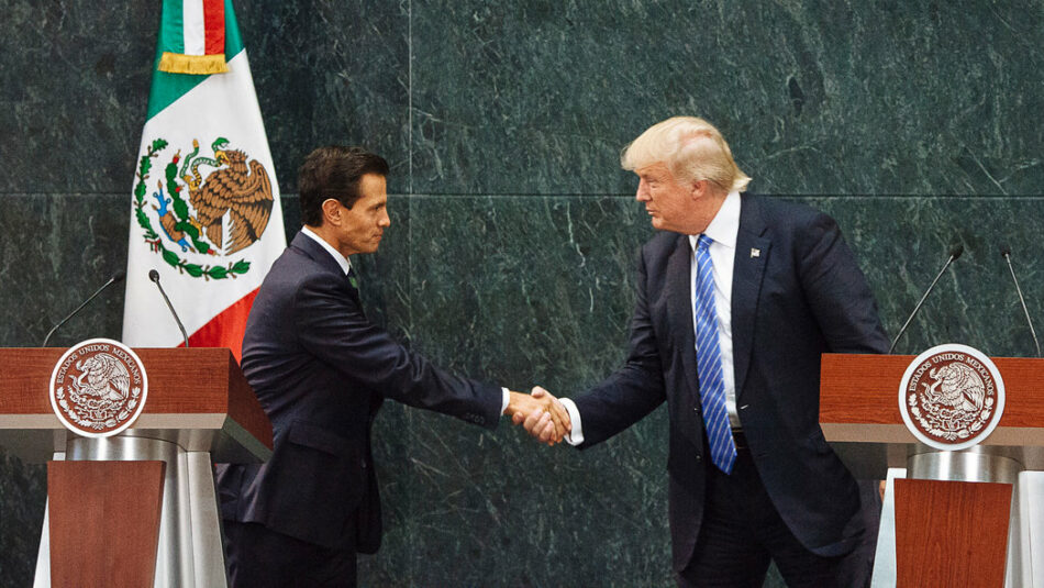 Trump y Peña Nieto discuten durante una hora sobre la construcción del polémico muro