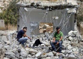 Israel construye colonias en venganza por el ataque del camionero