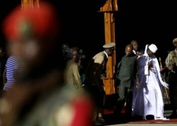 Expresidente gambiano Jammeh se exilia en Guinea Ecuatorial