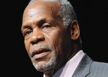 Danny Glover: «Trump no provocó la desestabilización en Oriente Medio o en América Latina»