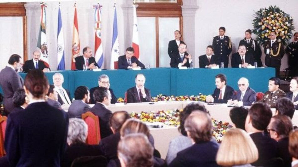 Se cumplen 25 años del acuerdo de paz en El Salvador, fin a la guerra civil