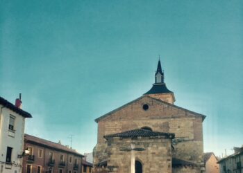 Compromís insta al Gobierno a proteger la tradicional Plaza del Grano de la ciudad de León