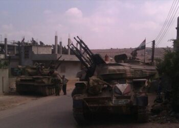 Terroristas se rinden al Ejército sirio en Wadi Barada