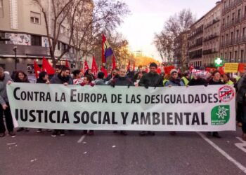 Más de 20 ciudades españolas salen a la calle para pedir a los políticos que voten no al CETA