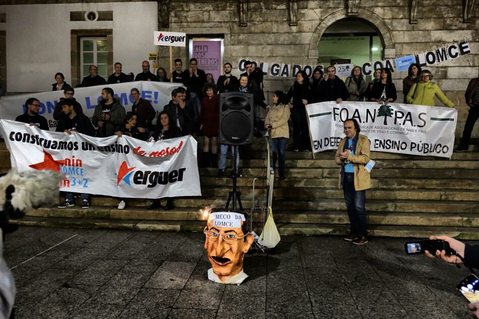 Concentración en defensa do ensino público