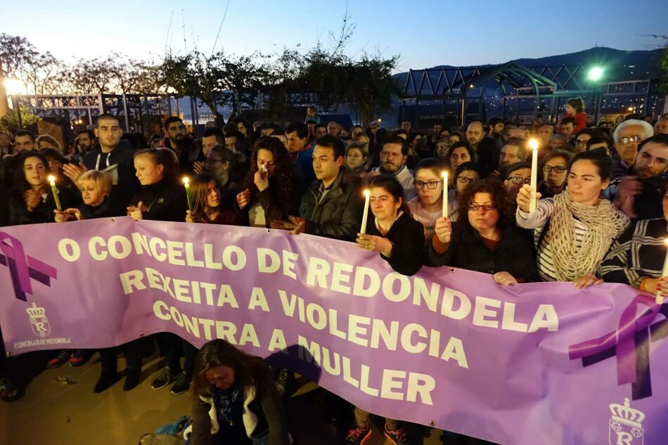 Un millar de persoas despiden en Redondela a Sesé, a última víctima de violencia de xénero