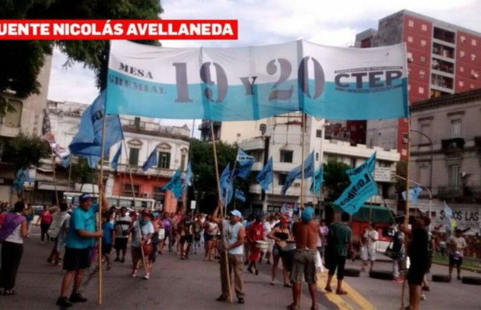Argentina: Protesta con cortes de rutas y puentes en Capital y Gran Buenos Aires / La Mesa Gremial 19 y 20 de la CTEP se movilizó para repudiar al gobierno de Macri