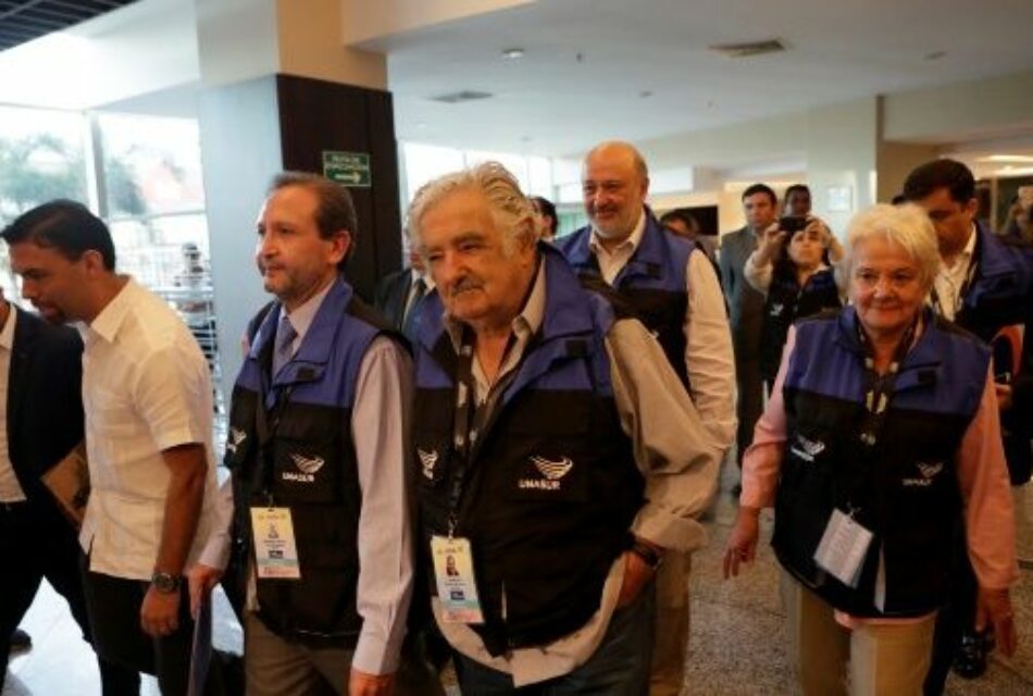 «No venimos como inspectores», dice Mujica sobre misión de Unasur en Ecuador