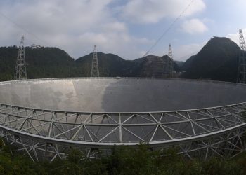 China busca inteligencia extraterrestre y crea un peligro para la Tierra