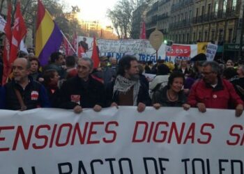 Las Marchas por la Dignidad movilizan a decenas de miles en todo el estado