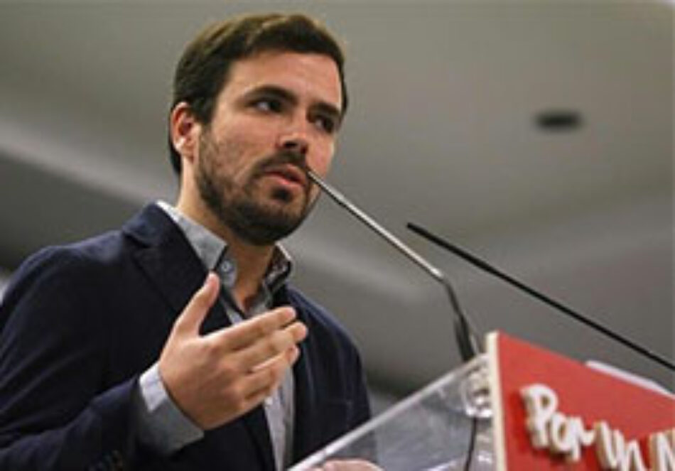 Garzón señala que Felipe de Borbón “se equivocaría” si “recupera ahora como un símbolo” a su hermana Cristina y “estaría haciendo un favor a IU y a los republicanos de este país”