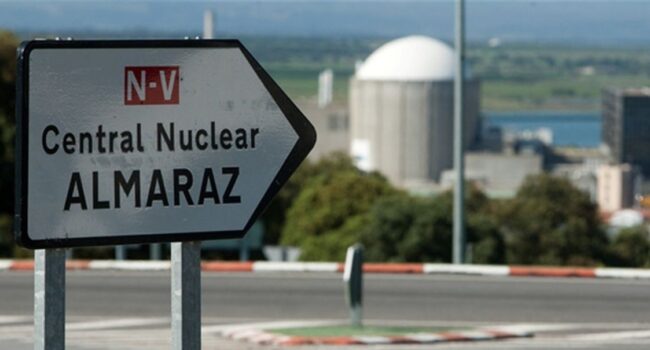 El Movimiento Ibérico Antinuclear denuncia la estafa que supondría la ampliación de Almaraz