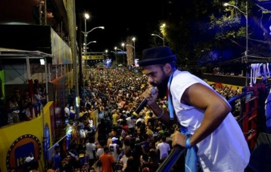 Protestan en carnavales de Brasil contra Michel Temer