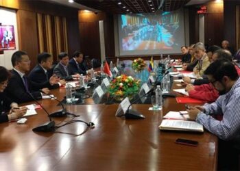Comisión China-Venezuela debatirá acuerdos de industrialización