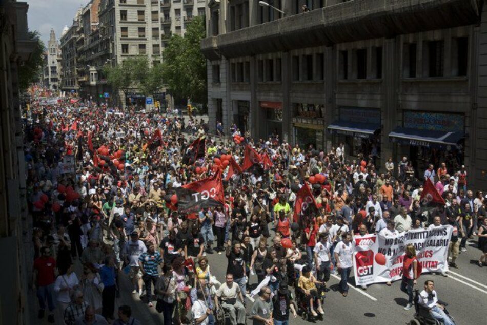 Varios miles de personas se manifiestan en Madrid junto a las Marchas de la Dignidad