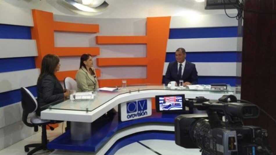 Ecuador: Correa denuncia campaña de prensa corrupta contra gobiernos progresistas