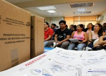 Ecuatorianos deciden su futuro este domingo en elecciones generales