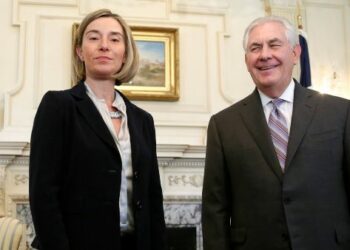 UE exige a EE.UU. que «no interfiera» en la política europea