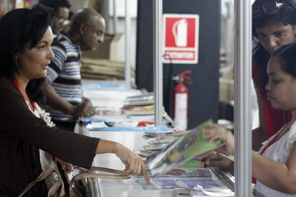 Feria del Libro alcanza cifra récord de participantes extranjeros