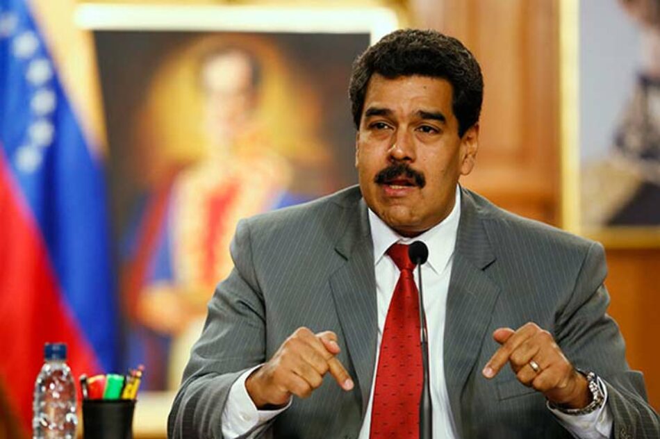 Gobierno y juventud de Venezuela activos contra la guerra económica