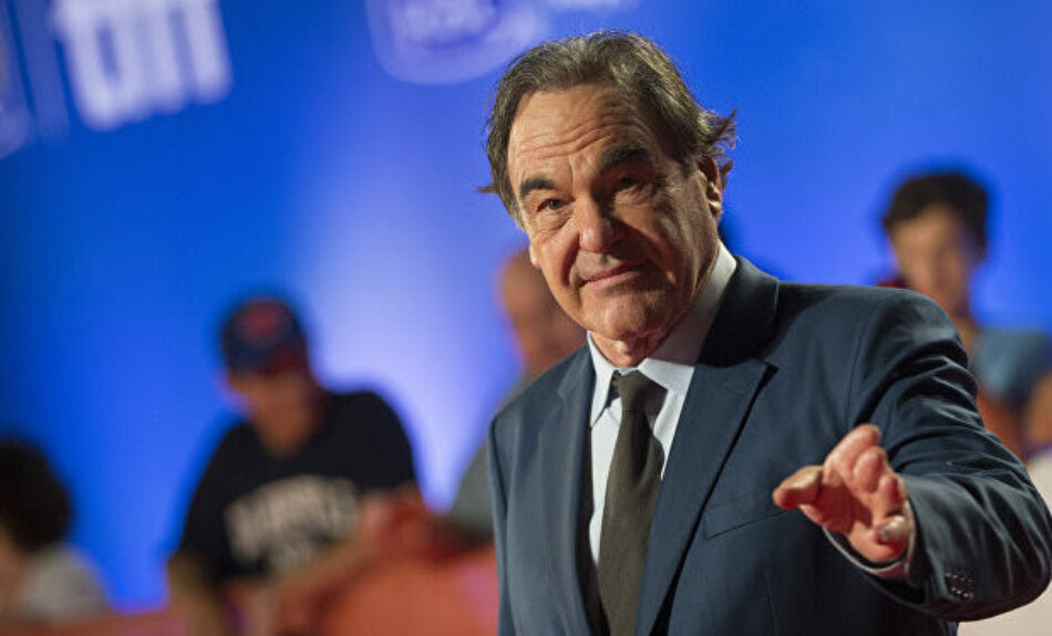 Oliver Stone denuncia que el conflicto ucraniano es un pretexto para demonizar a Rusia