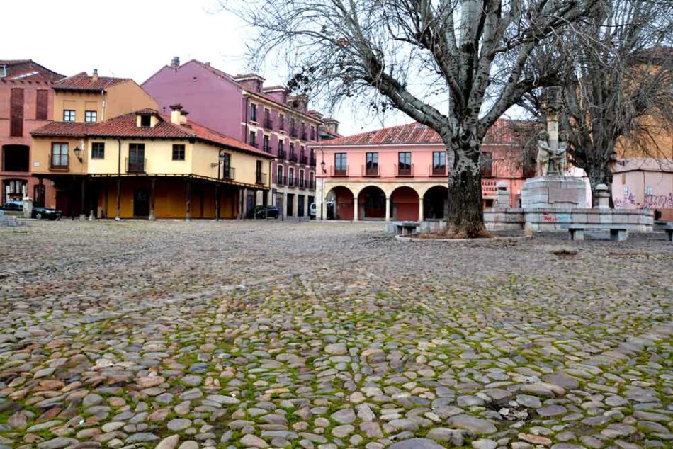 IU-Equo interroga el ejecutivo autonómico por la “amenaza” de pérdida de patrimonio histórico, consecuencia de las obras de la Plaza del Grano (León)