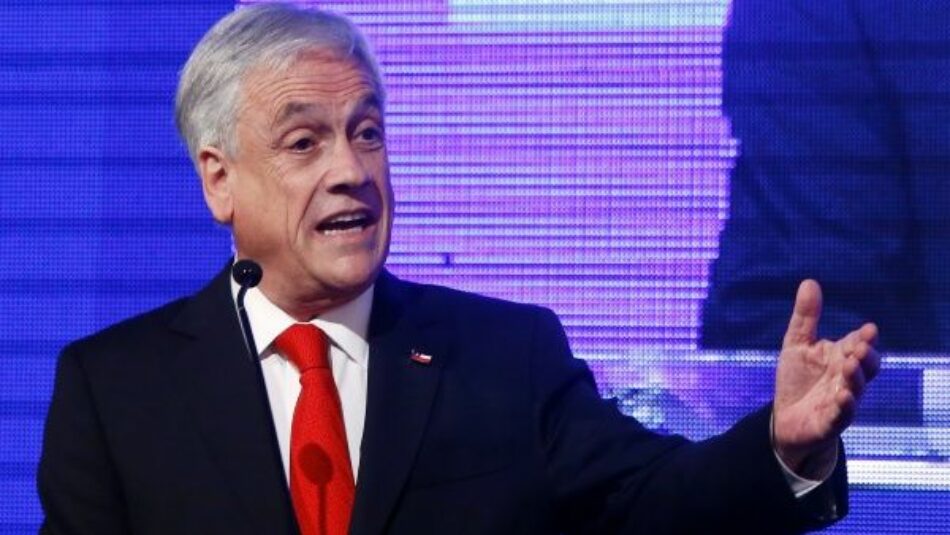 Piñera declarará como imputado por compra de acciones en Perú