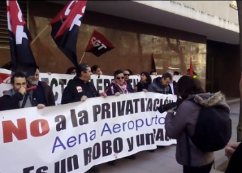 Trabajadores de Aena protestan ante la CEOE por la privatización y se preguntan…. ¿qué hace Aena en la CEOE?