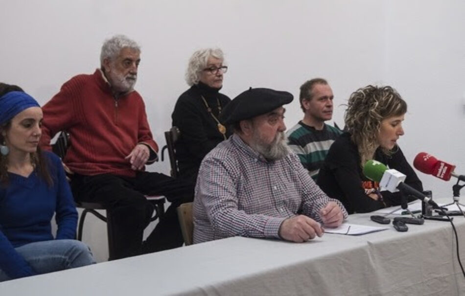 Euskal Herria: Torturados navarros de seis décadas piden al Gobierno que investigue todos los casos