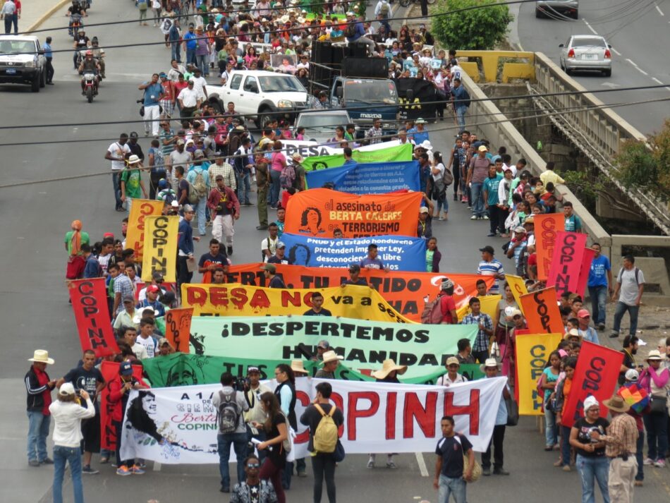 (Fotos) Honduras Pueblos indígenas hondureños se movilizan exigiendo justicia para Berta