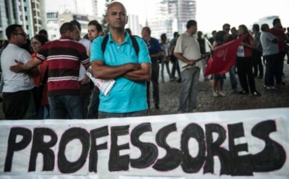 Brasil: Más de un millón de docentes se van a huelga