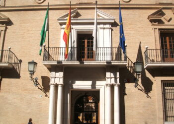 Equo reprocha que el Ayuntamiento de Antequera ampare una charla que “fomenta el odio y la homofobia”