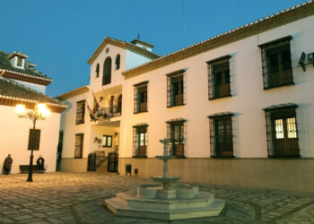 El Ayuntamiento de La Zubia sustituirá todas las luminarias del municipio por lámparas de tecnología LED