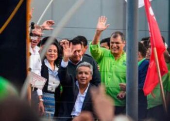 Ecuador: Lenín Moreno aventaja a Guillermo Lasso por 15,4 puntos, según Perfiles de Opinión