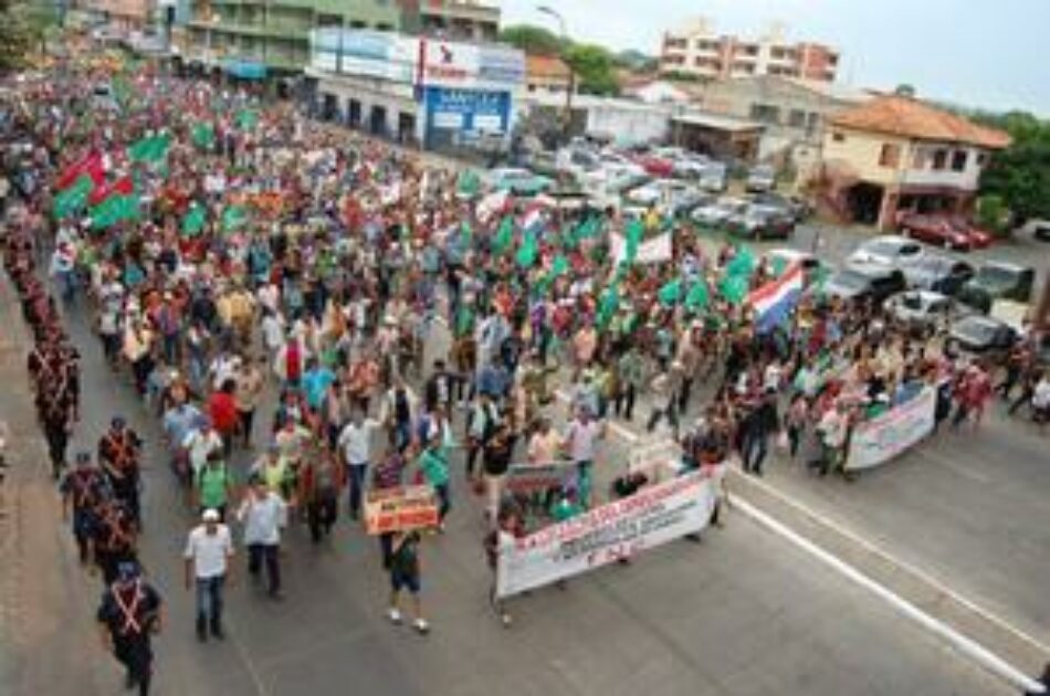 Paraguay: Miles de campesinos llegaron a Asunción a pedir por “una profunda reforma agraria”